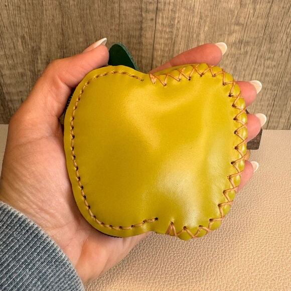 Green Apple Coin Purse Wallet Leather Wallet Bag Charm Key Chain NEW - Picture 7 of 8